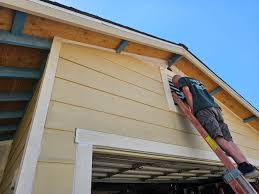 Best James Hardie Siding  in Des Moines, IA